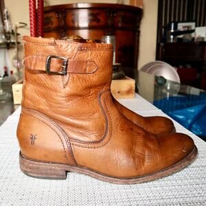 FRYE Women's Pippa Back Zip Short Ankle Boot Cognac Size 6.5 M
